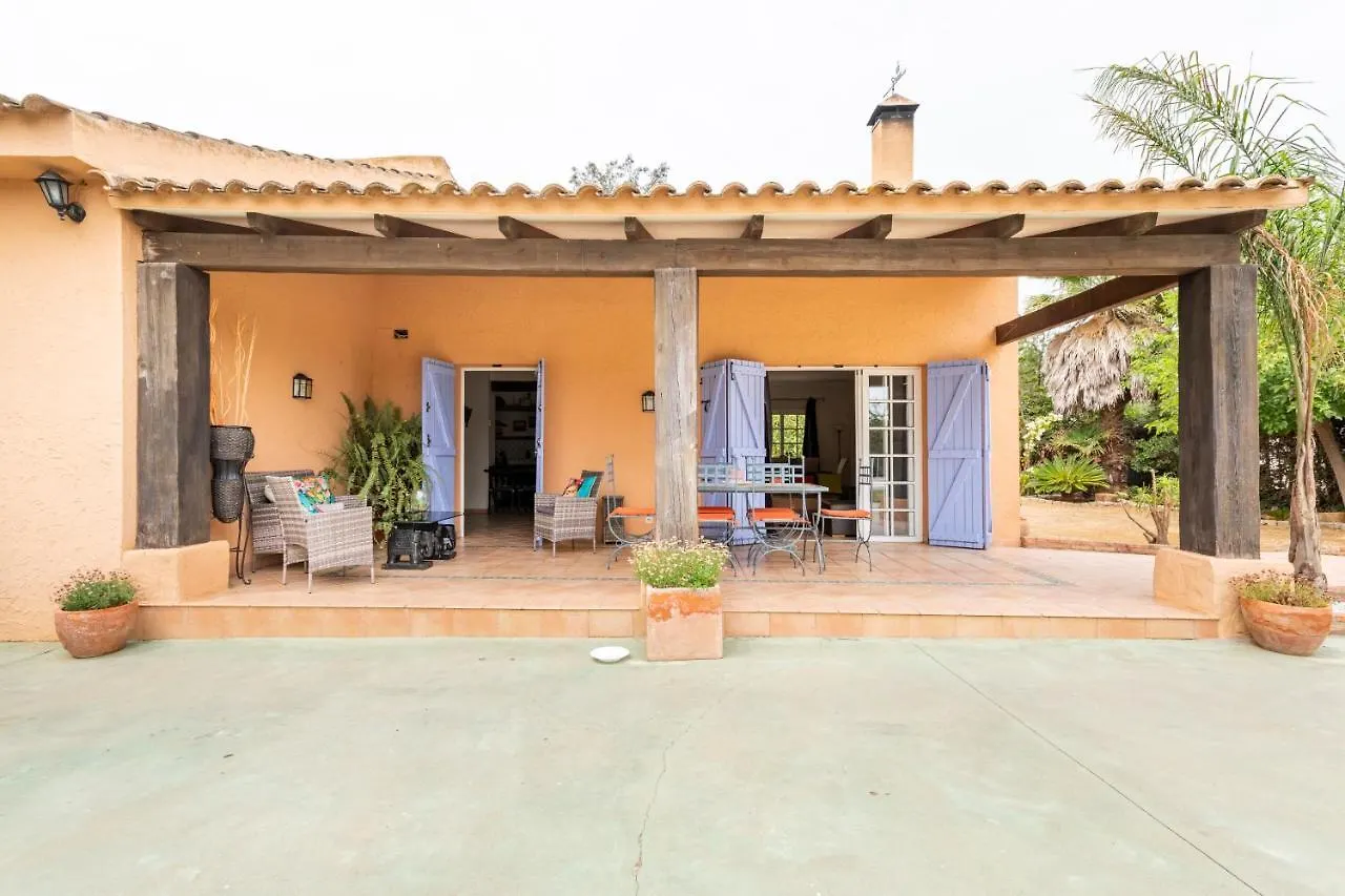 Villa Laforge Carmona